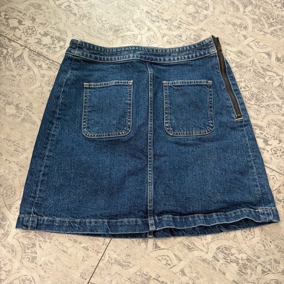 Ann Taylor LOFT | Denim Short Jean Skirt | Size 2 | EUC - Picture 1 of 6
